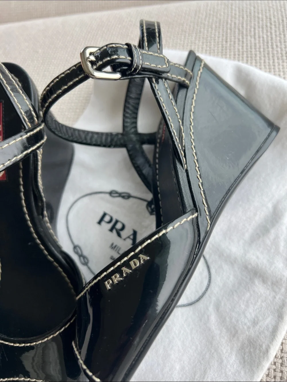 Prada Black Patent Leather Slingback Sandals with White Stitching Sz 37 - Picture 5 of 5